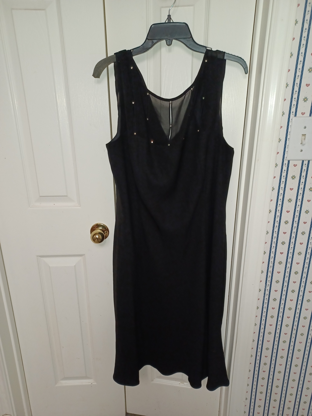 Jones New York Black Sleeveless Mesh-Back Cocktail Dress
